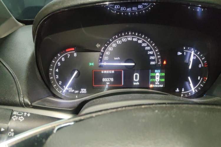 Used Cadillac ATS-L 2017 28T Fashion Edition Odometer Close Up