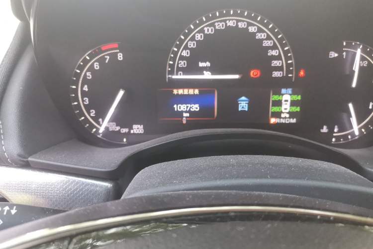 Used Cadillac ATS-L 2017 28T Tech Edition Odometer Close Up