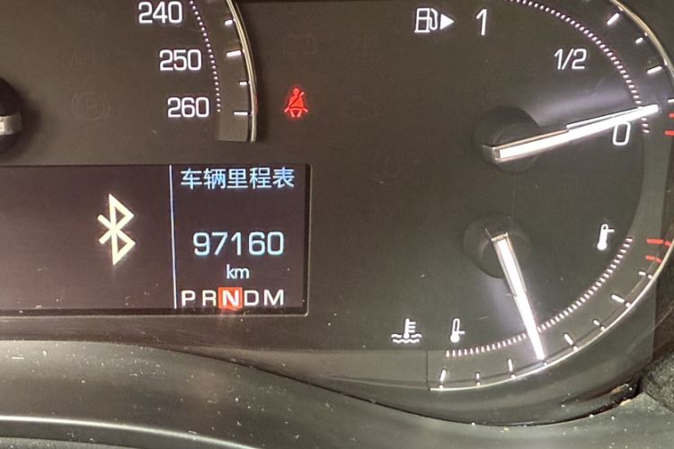 Used Cadillac ATS-L 2017 28T Fashion Edition Odometer Close Up