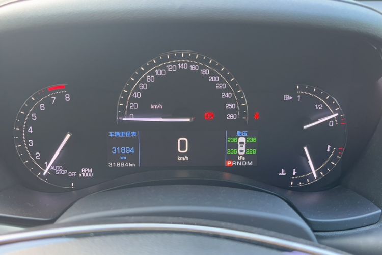 Used Cadillac ATS-L 2017 28T Fashion Edition Odometer Close Up
