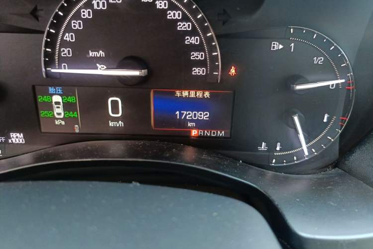Used Cadillac ATS-L 2017 28T Fashion Edition Odometer Close Up