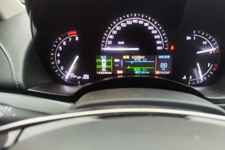 Used Cadillac ATS-L 2017 28T Fashion Edition Odometer Close Up