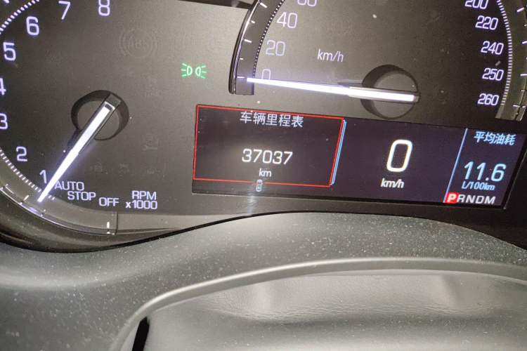 Used Cadillac ATS-L 2017 28T Fashion Edition Odometer Close Up