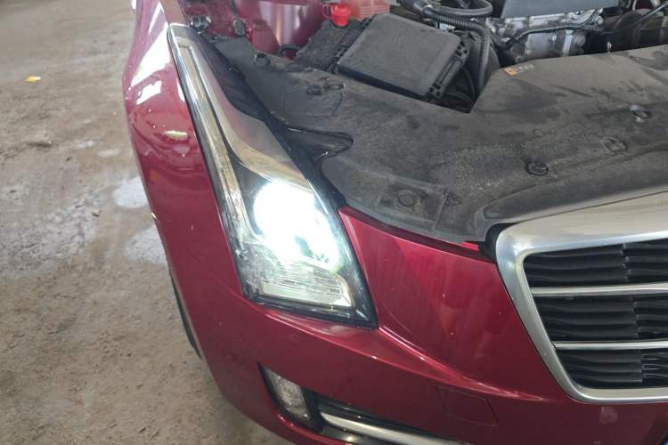 Used Cadillac ATS-L 2017 28T Fashion Edition Right Front Headlight