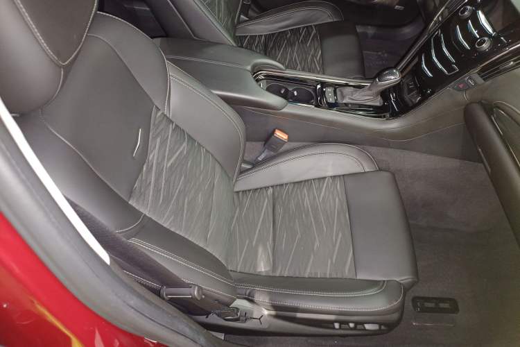 Used Cadillac ATS-L 2017 28T Tech Edition Right Front Seat
