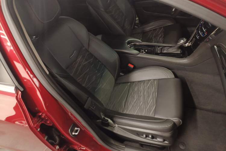 Used Cadillac ATS-L 2017 28T Tech Edition Right Front Seat
