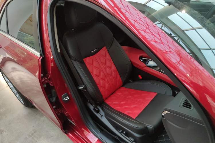Used Cadillac ATS-L 2017 28T Tech Edition Right Front Seat