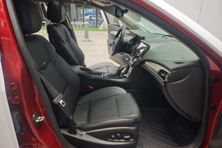 Used Cadillac ATS-L 2017 28T Fashion Edition Right Front Seat