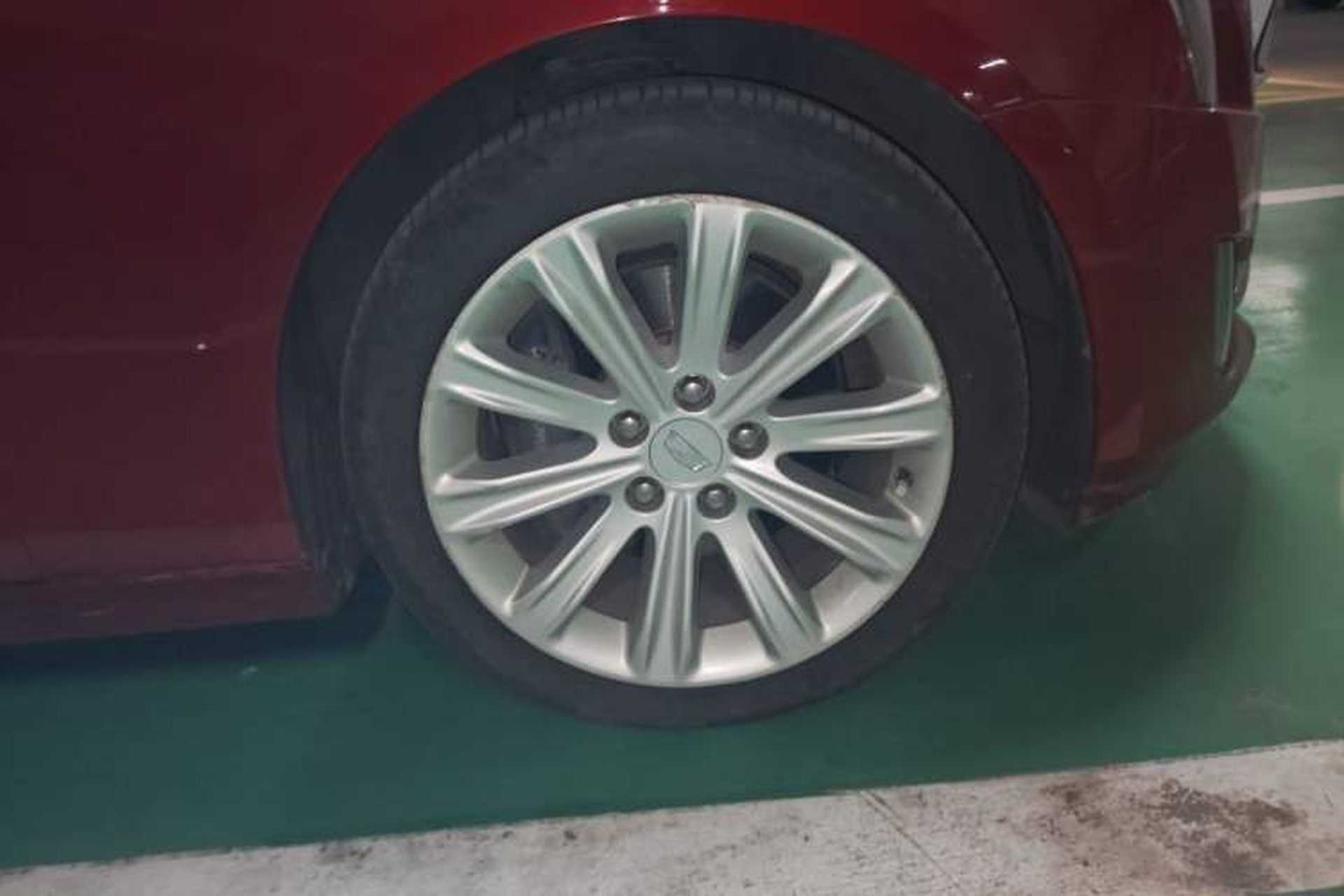 Used Cadillac ATS-L 2017 28T Fashion Edition Right Front Wheel Hub
