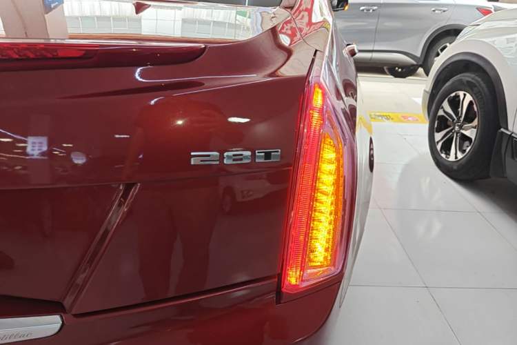 Used Cadillac ATS-L 2017 28T Tech Edition Right Rear Taillight