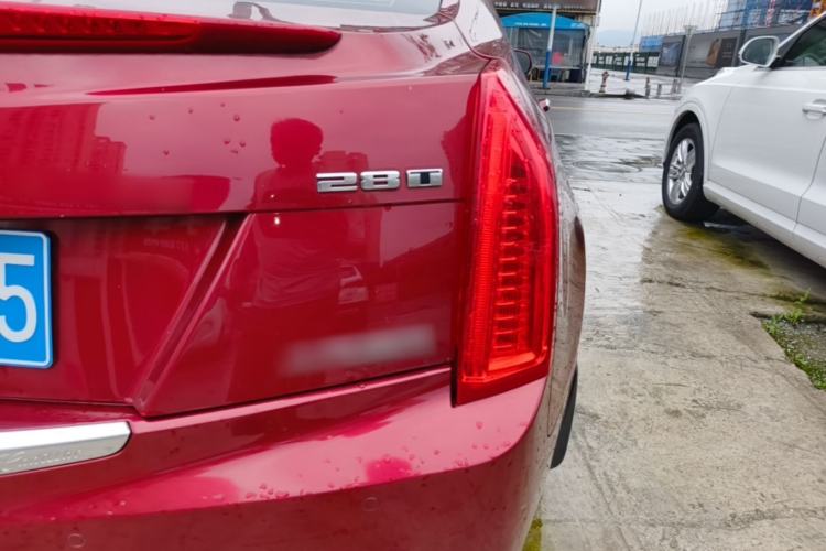 Used Cadillac ATS-L 2017 28T Fashion Edition Right Rear Taillight