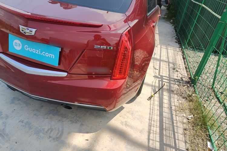 Used Cadillac ATS-L 2017 28T Fashion Edition Right Rear Taillight