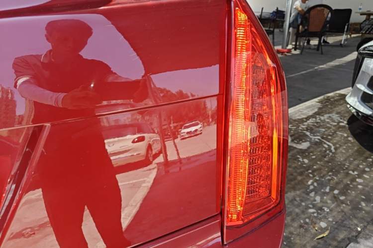 Used Cadillac ATS-L 2017 28T Fashion Edition Right Rear Taillight