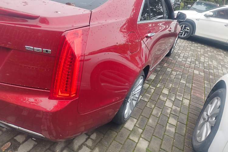 Used Cadillac ATS-L 2017 28T Fashion Edition Right Rear Taillight