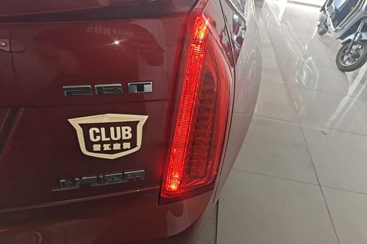 Used Cadillac ATS-L 2017 28T Tech Edition Right Rear Taillight