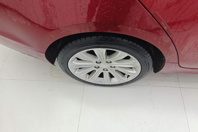 Used Cadillac ATS-L 2017 28T Tech Edition Right Rear Wheel Hub