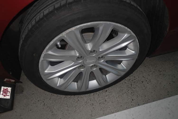 Used Cadillac ATS-L 2017 28T Tech Edition Right Rear Wheel Hub
