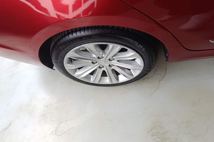 Used Cadillac ATS-L 2017 28T Fashion Edition Right Rear Wheel Hub