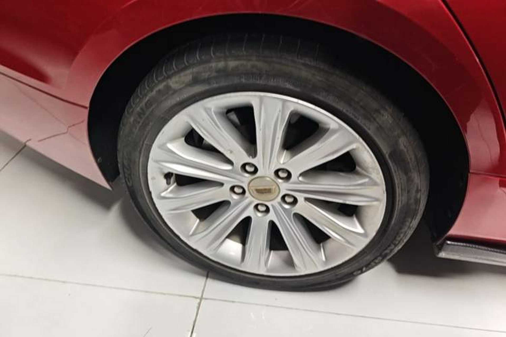 Used Cadillac ATS-L 2017 28T Tech Edition Right Rear Wheel Hub