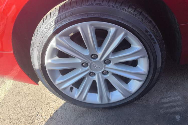 Used Cadillac ATS-L 2017 28T Tech Edition Right Rear Wheel Hub