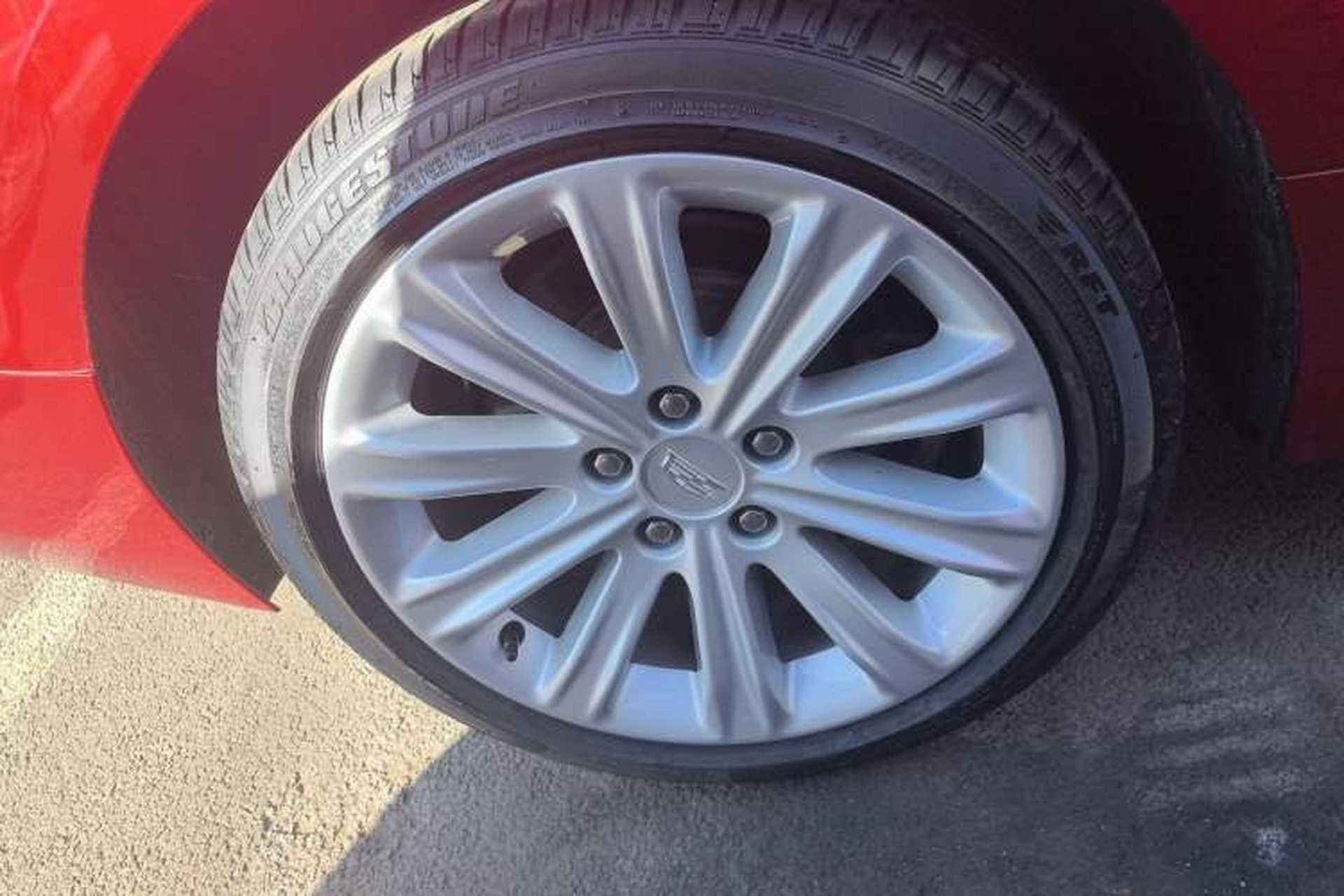 Used Cadillac ATS-L 2017 28T Tech Edition Right Rear Wheel Hub