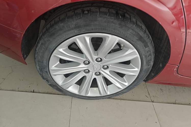 Used Cadillac ATS-L 2017 28T Tech Edition Right Rear Wheel Hub