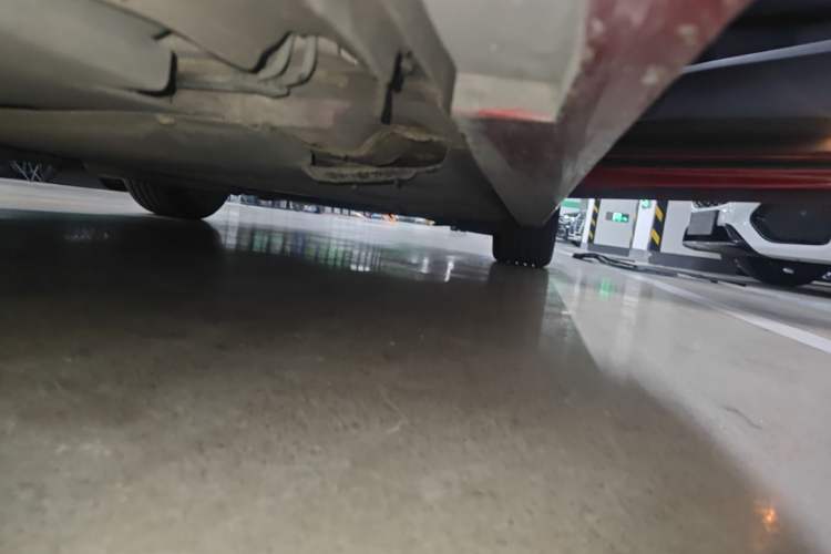 Used Cadillac ATS-L 2017 28T Tech Edition Right Side Sill