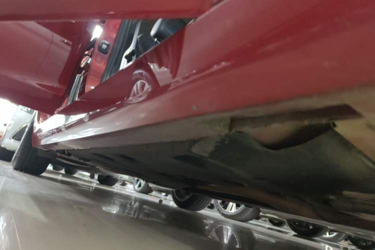 Used Cadillac ATS-L 2017 28T Tech Edition Right Side Sill