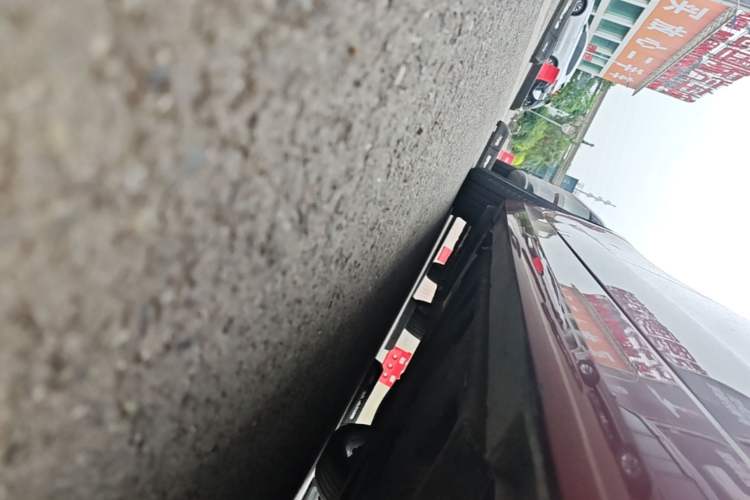 Used Cadillac ATS-L 2017 28T Tech Edition Right Side Sill