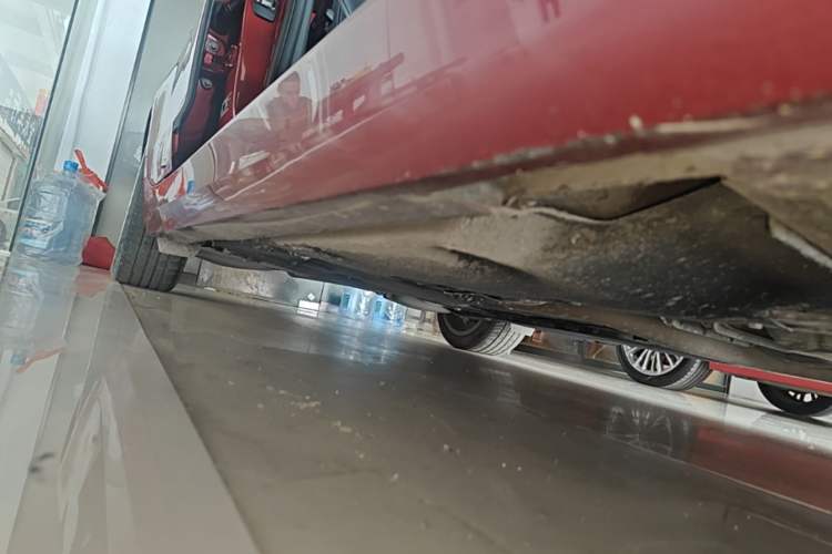 Used Cadillac ATS-L 2017 28T Tech Edition Right Side Sill