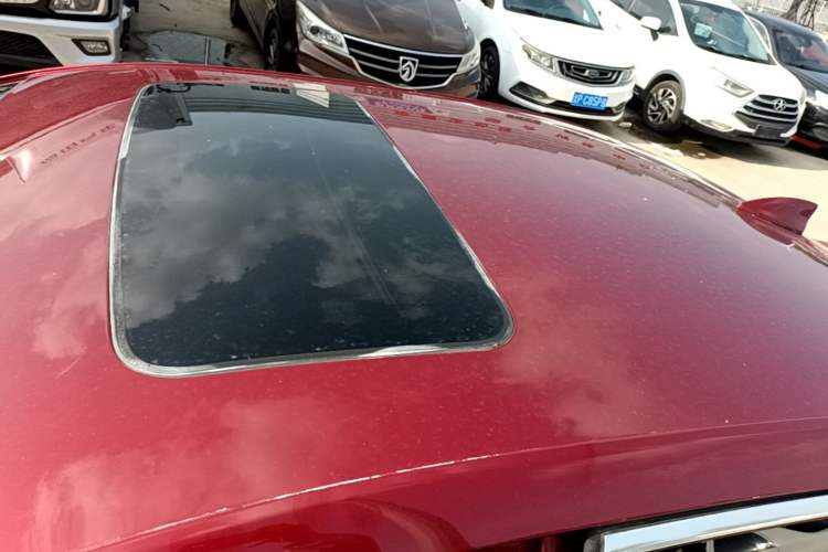 Used Cadillac ATS-L 2017 28T Fashion Edition Roof
