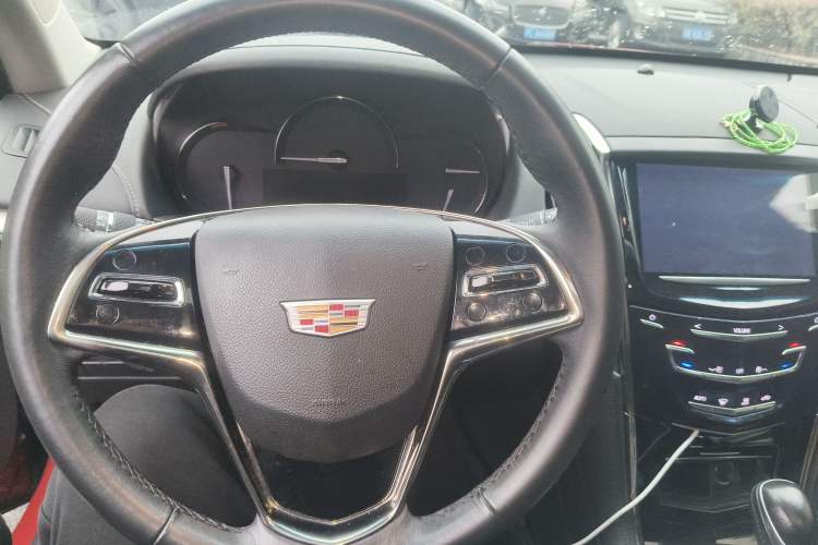 Used Cadillac ATS-L 2017 28T Fashion Edition Steering Wheel
