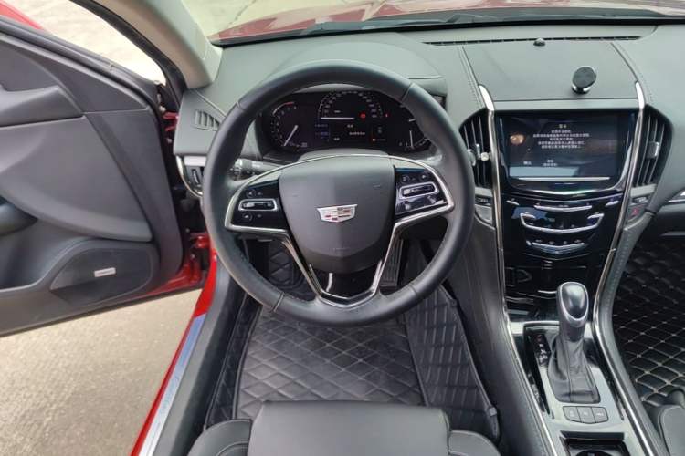 Used Cadillac ATS-L 2017 28T Fashion Edition Steering Wheel