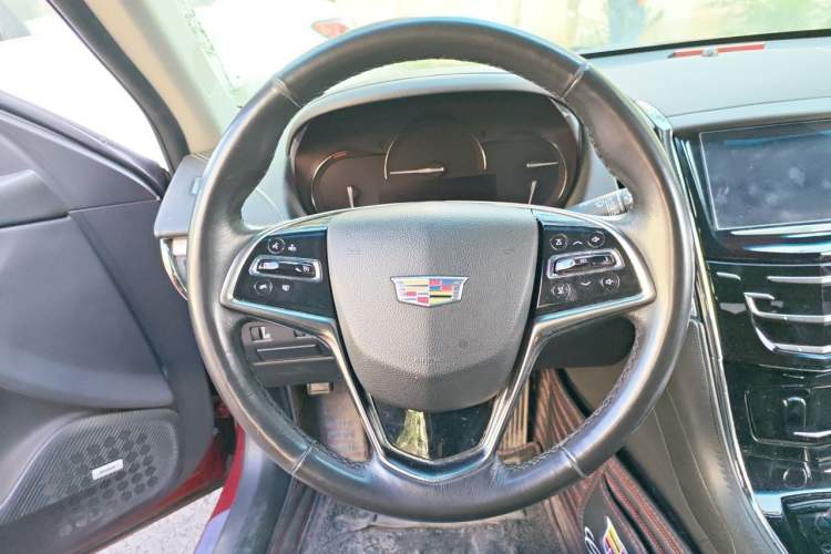 Used Cadillac ATS-L 2017 28T Fashion Edition Steering Wheel