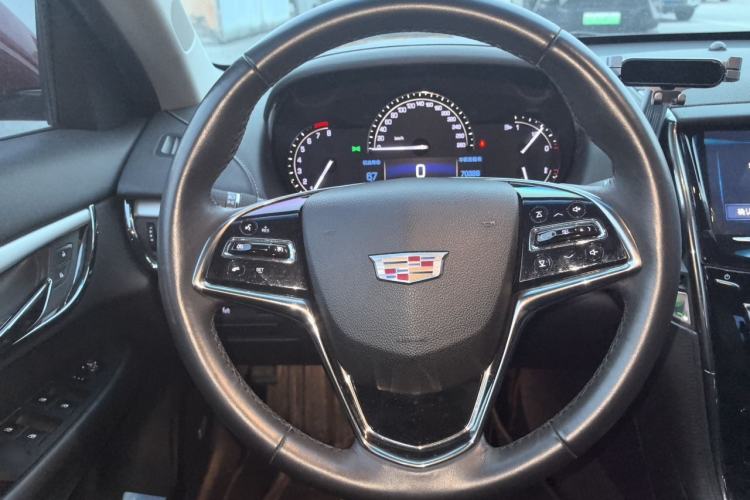 Used Cadillac ATS-L 2017 28T Fashion Edition Steering Wheel