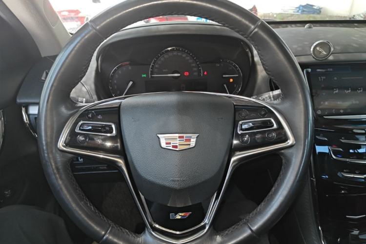 Used Cadillac ATS-L 2017 28T Fashion Edition Steering Wheel