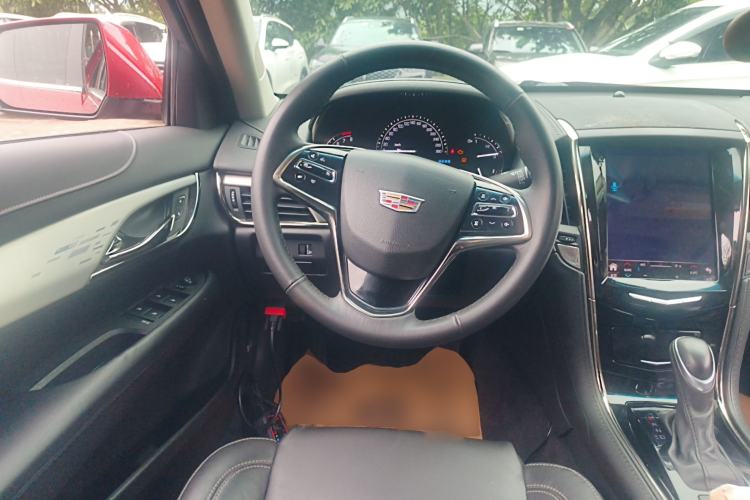 Used Cadillac ATS-L 2017 28T Fashion Edition Steering Wheel