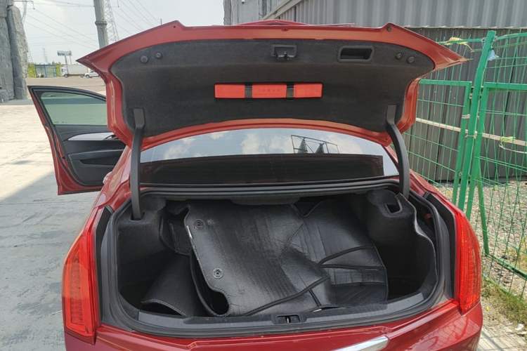 Used Cadillac ATS-L 2017 28T Fashion Edition Trunk