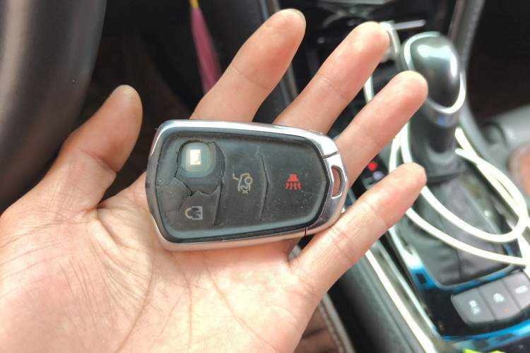Used Cadillac ATS-L 2017 28T Fashion Edition Vehicle Key