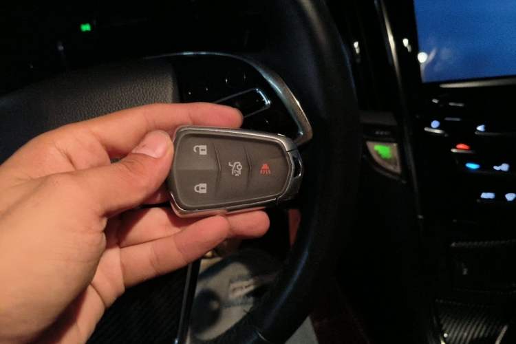 Used Cadillac ATS-L 2017 28T Fashion Edition Vehicle Key