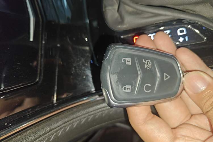 Used Cadillac ATS-L 2017 28T Tech Edition Vehicle Key