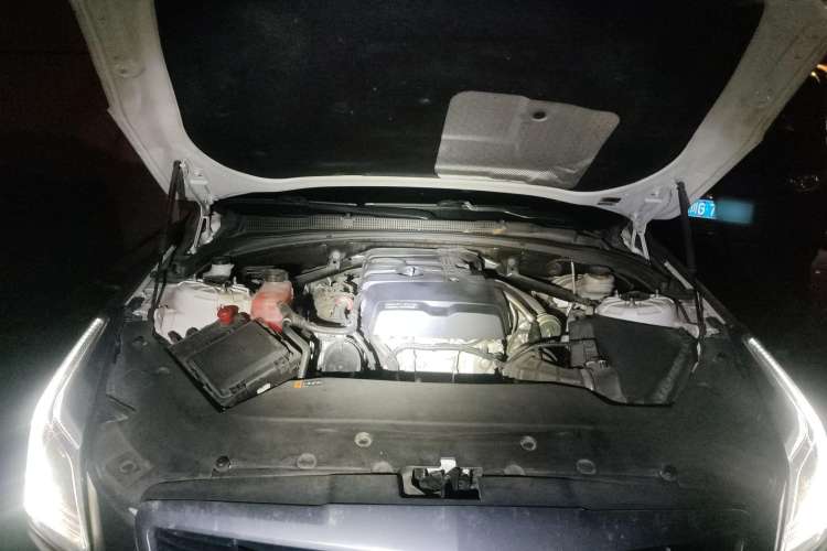 Used Cadillac ATS-L 2017 28T Fashion Edition Engine Bay