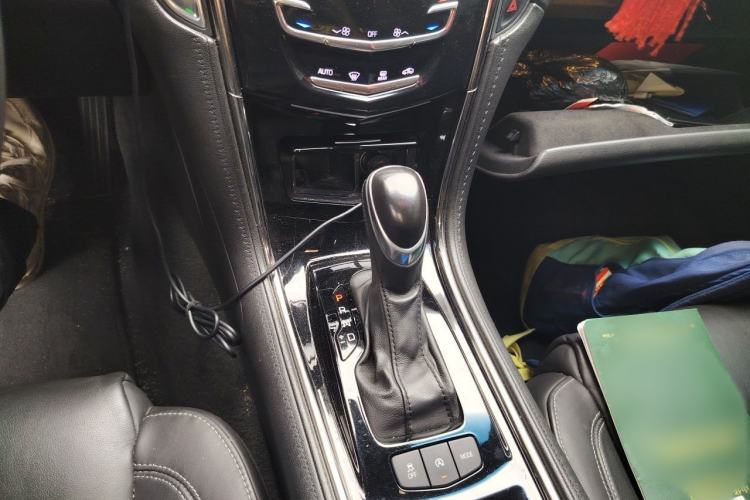 Used Cadillac ATS-L 2017 28T Fashion Edition Gear Lever