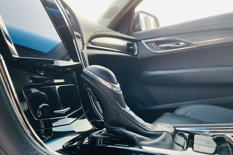 Used Cadillac ATS-L 2017 28T Tech Edition Interior 3