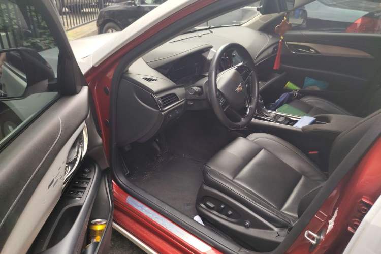 Used Cadillac ATS-L 2017 28T Fashion Edition Interior 3