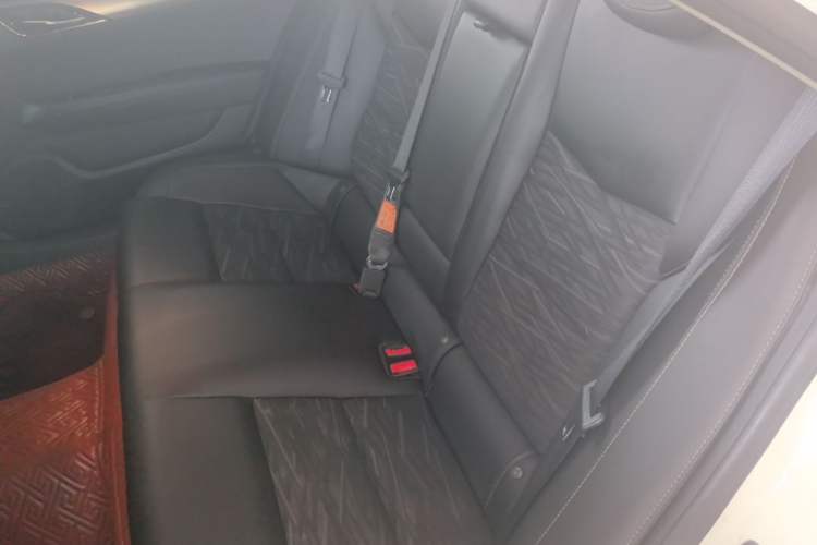Used Cadillac ATS-L 2017 28T Tech Edition Left Rear Seat