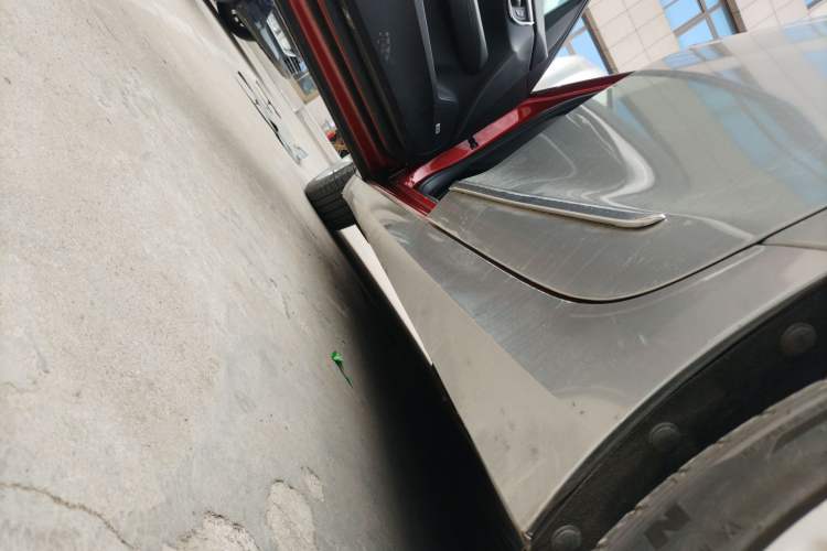 Used Cadillac ATS-L 2017 28T Fashion Edition Left Side Sill