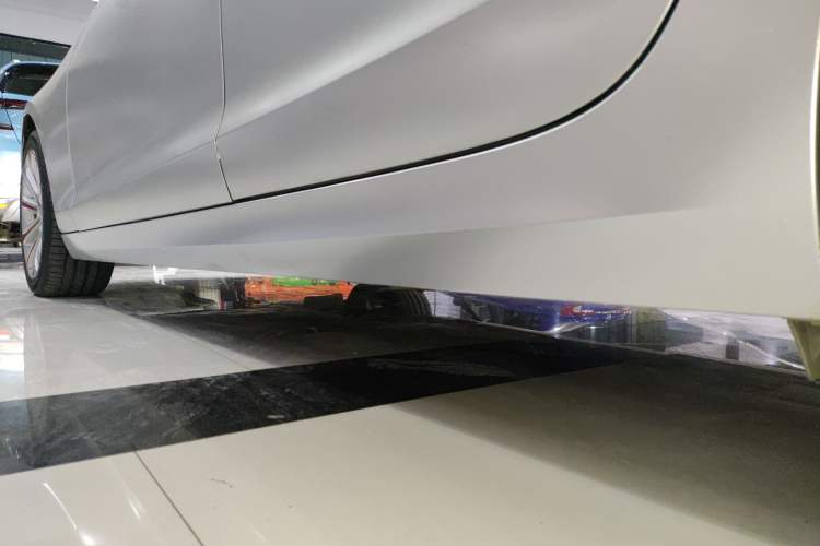 Used Cadillac ATS-L 2017 28T Tech Edition Left Side Sill