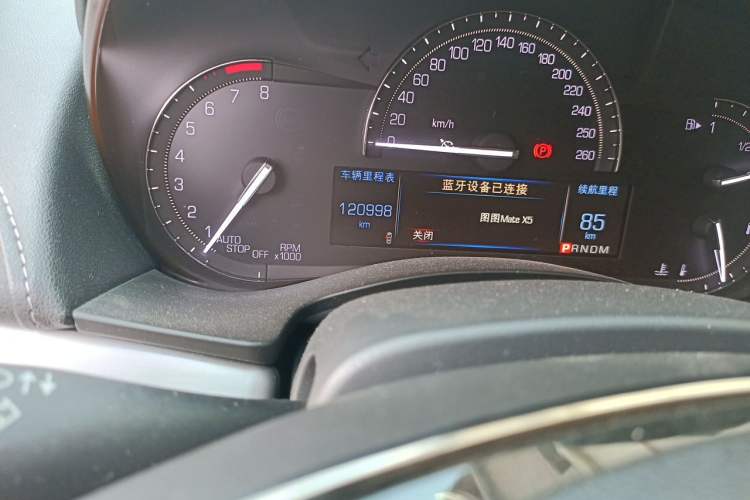 Used Cadillac ATS-L 2017 28T Fashion Edition Odometer Close Up