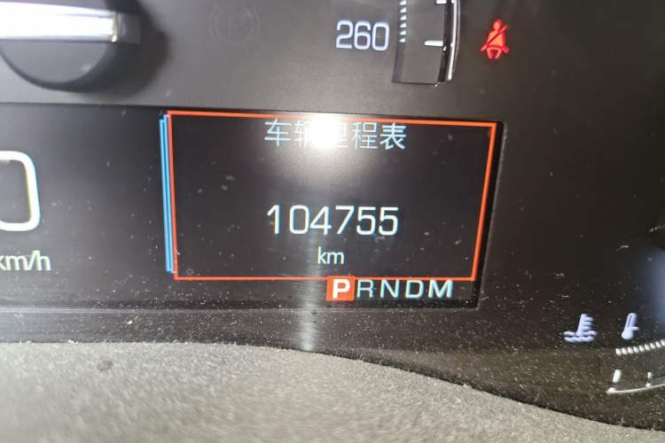 Used Cadillac ATS-L 2017 28T Fashion Edition Odometer Close Up